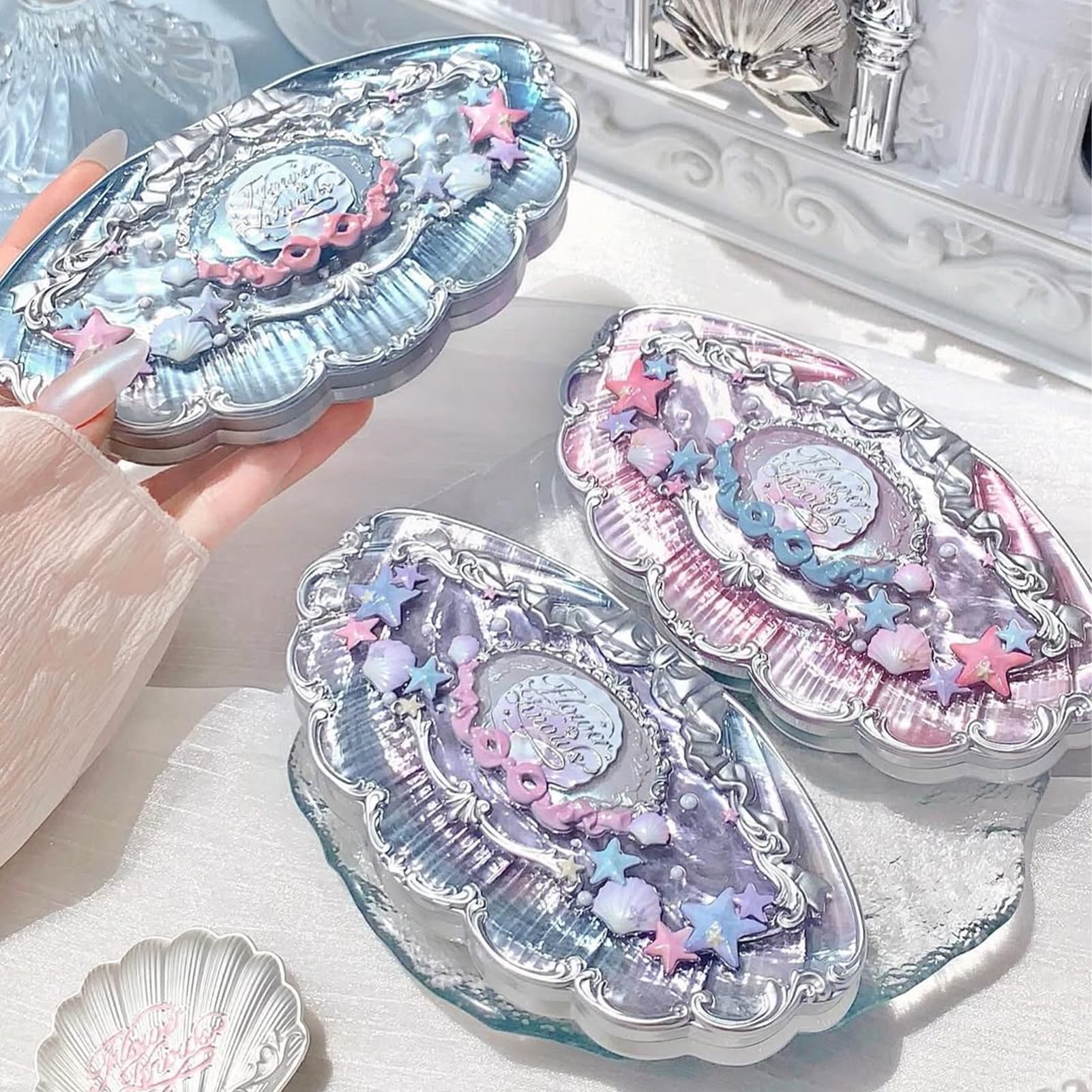 Mermaid's Tears invita a crear estilos acuáticos y etéreos.