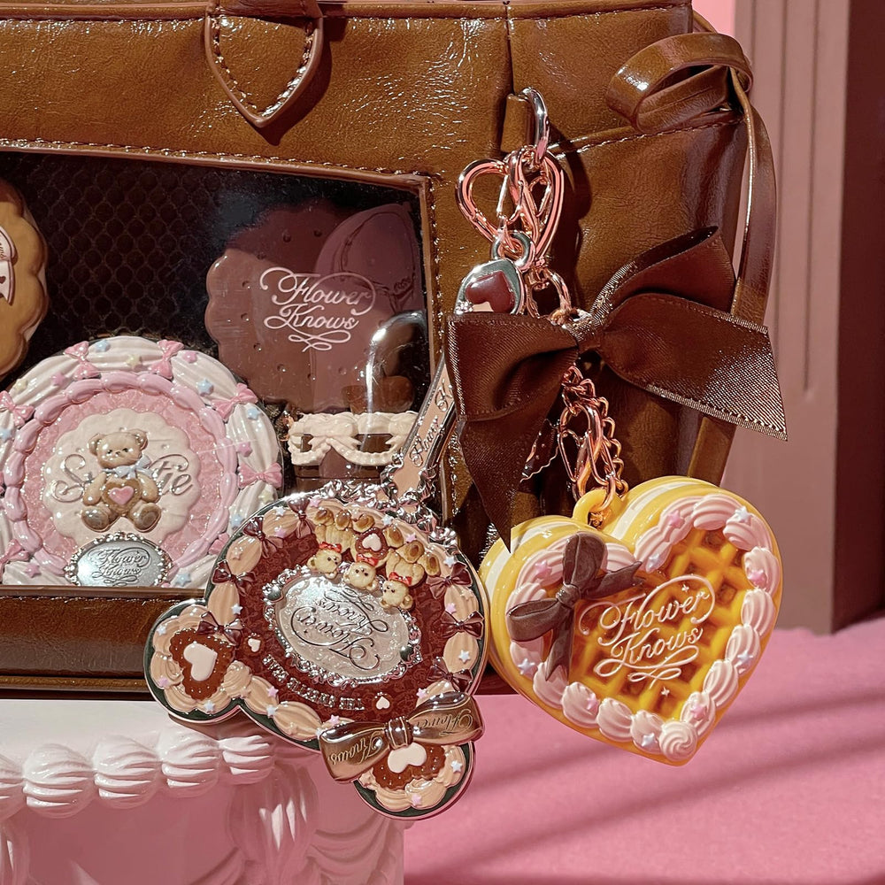 Espejo integrado Flower Knows Sweetie Bear para ver el maquillaje al instante