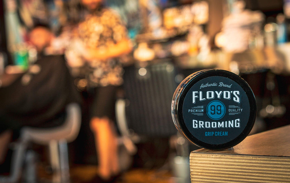Floyd's 99 Crema de peinado, modelado suave para definición duradera.