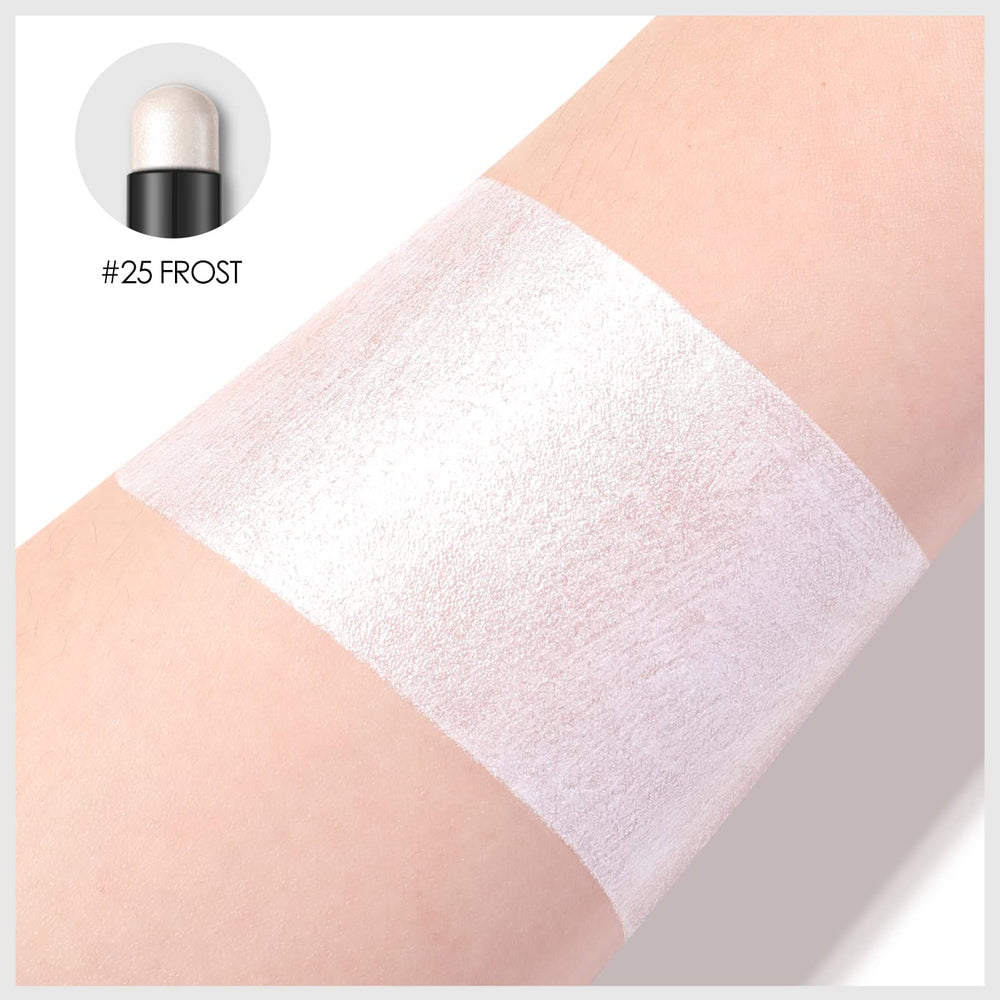 FOCALLURE Aplicación ojos crema mate escarcha para definición suave y natural.