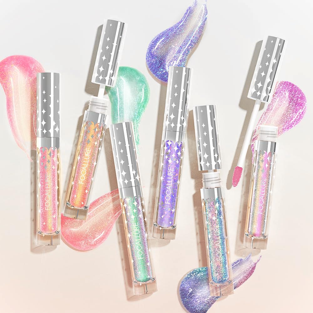 FOCALLURE labial líquido hidratante cuida los labios mientras aporta color.
