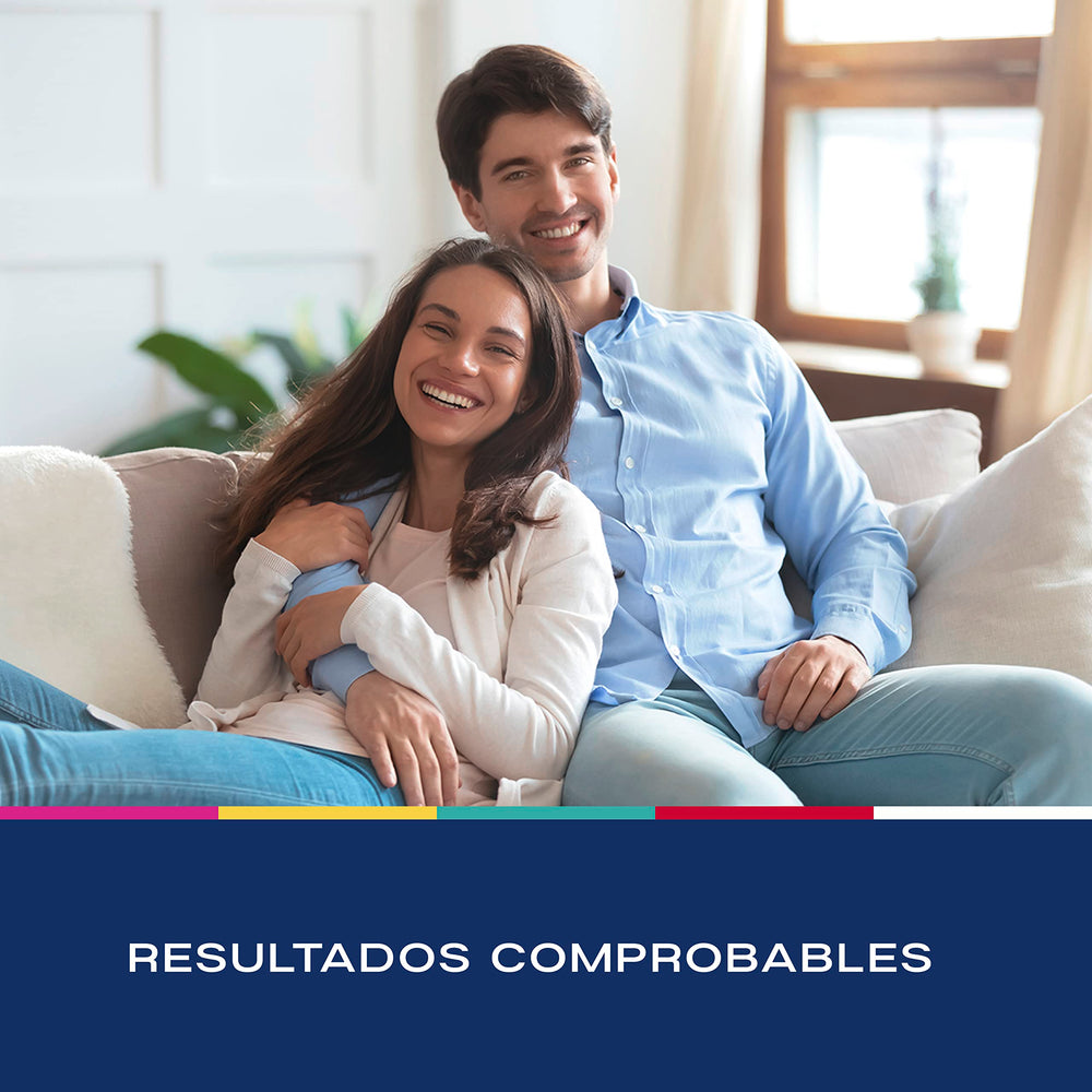 Folicure Shampoo uso diario en la ducha, rutina de cuidado conveniente.