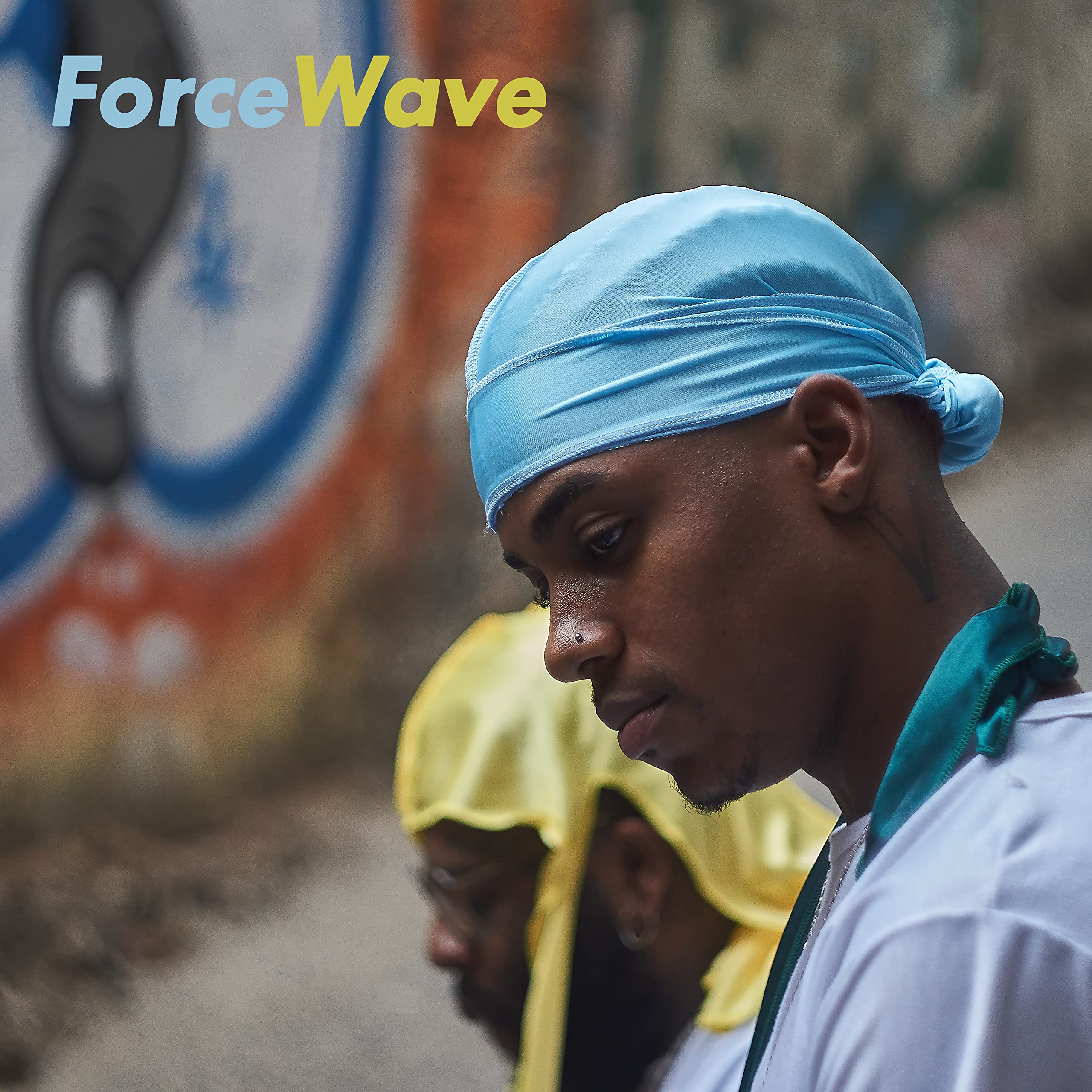 Conjunto ForceWave de diez colores, perfecto para distintos estilos y rutinas.