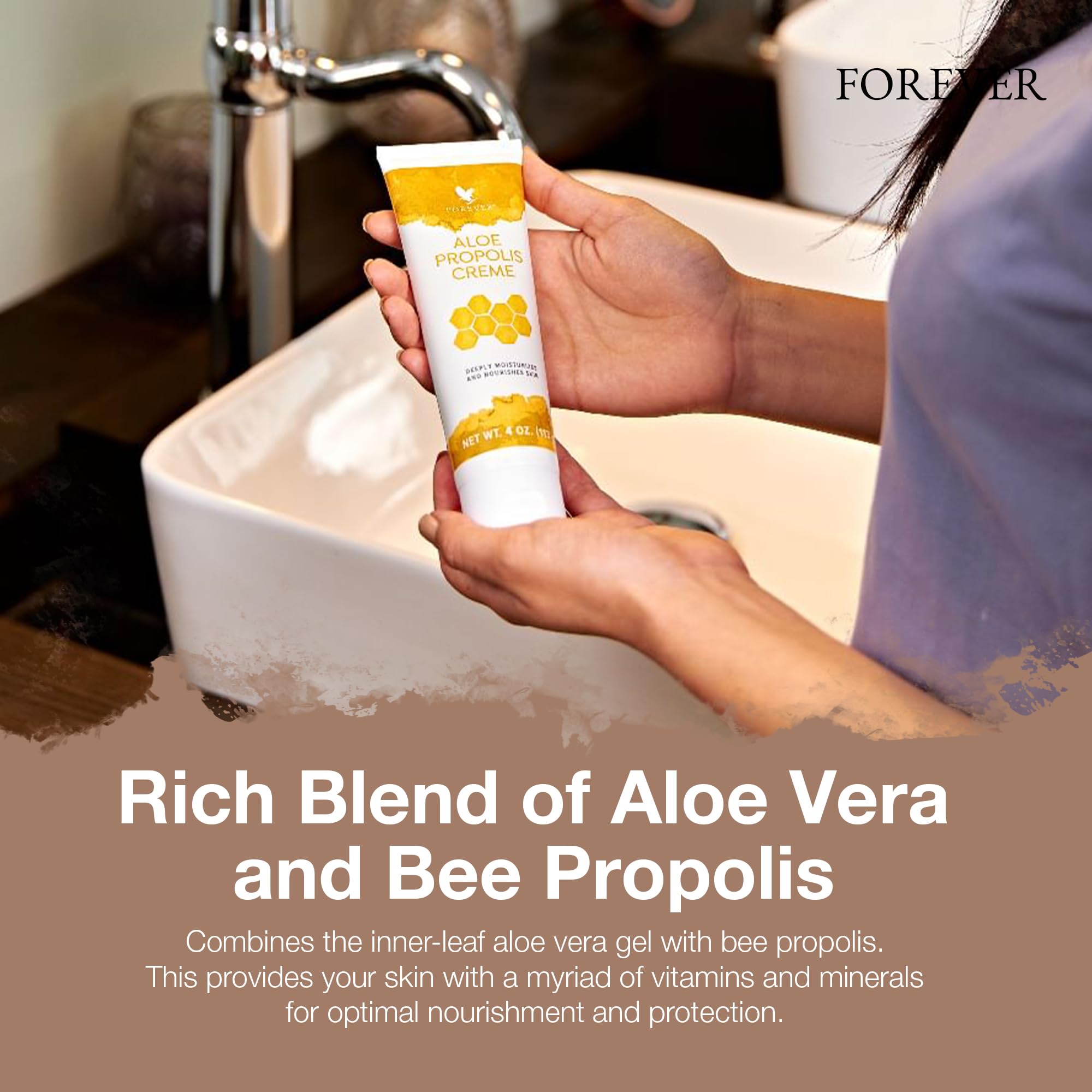 Ingredientes incluyen vitaminas A, E y C en Aloe Propolis Creme.