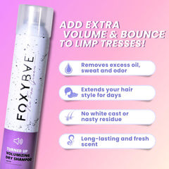 FoxyBae Turned Up dry shampoo spray application supports oil absorption without white residue.