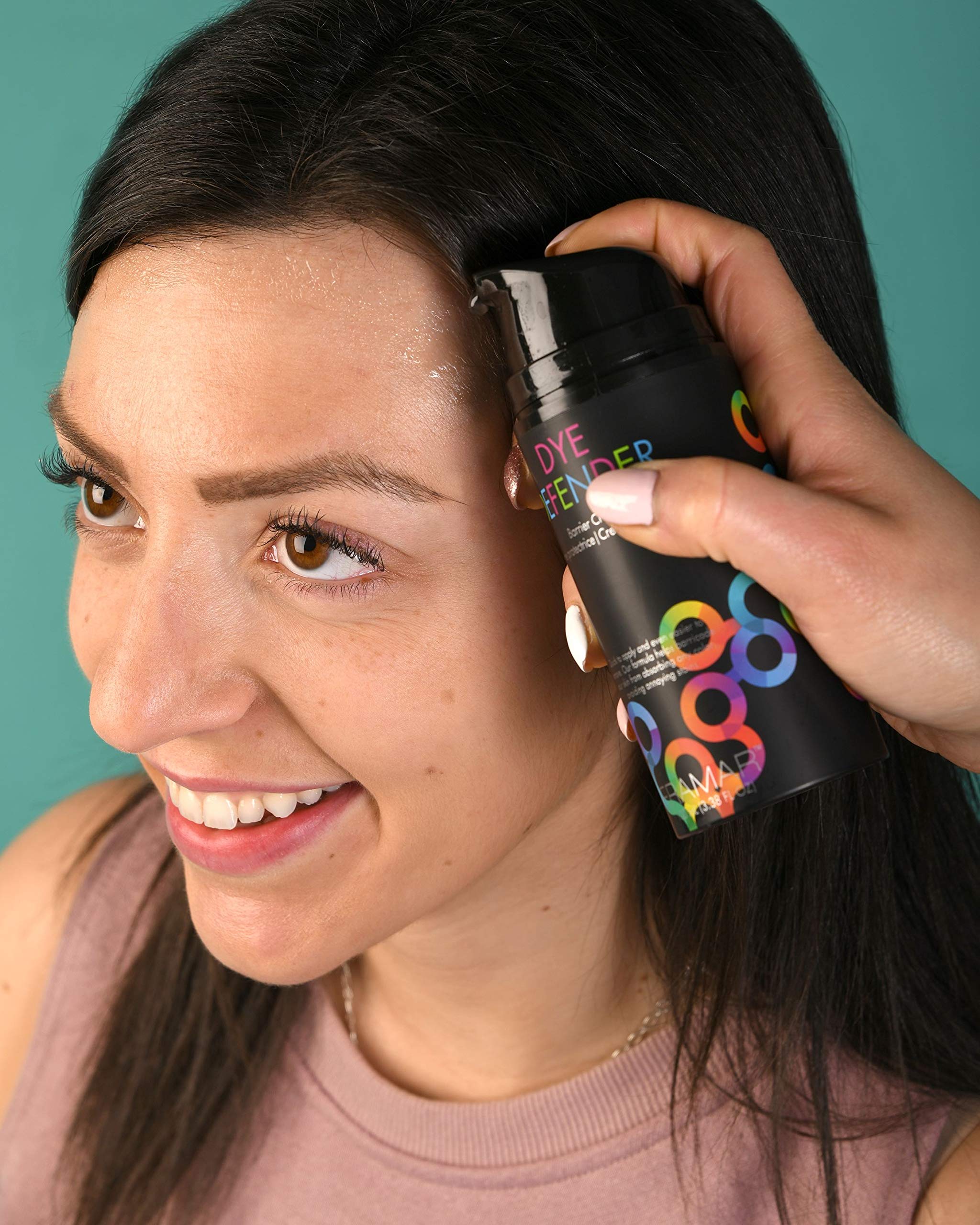 Tamaño compacto de 100 ml ideal para viajar o kit profesional.