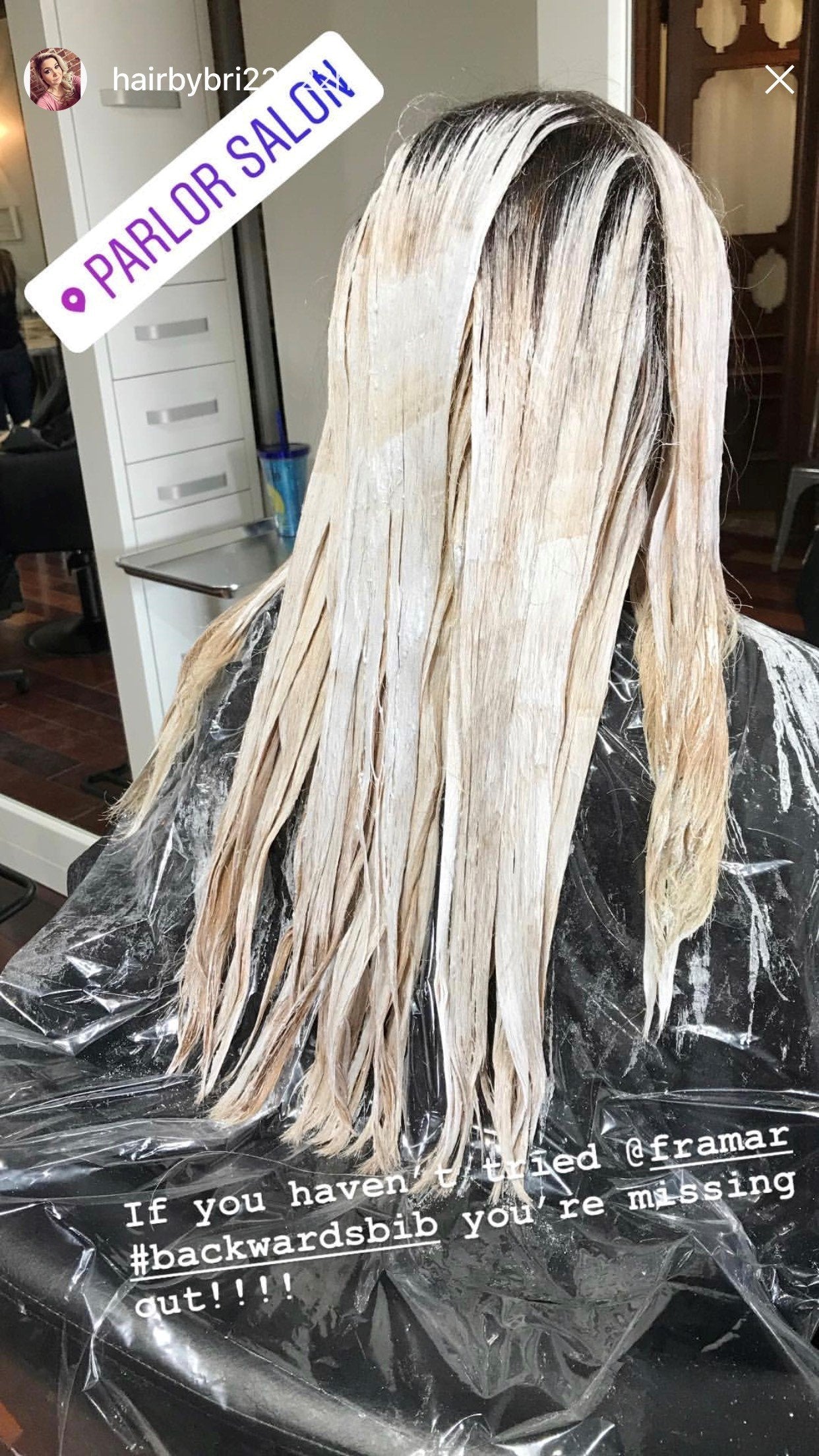 Framar limpieza-salon-descartar-facil: reduce el desorden tras el servicio.