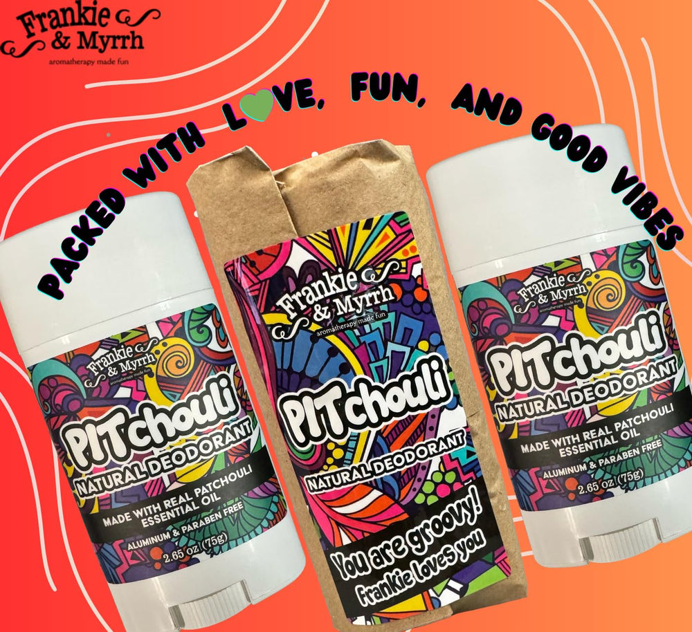 Manteca de karité en desodorante patchouli para una textura cremosa y agradable.