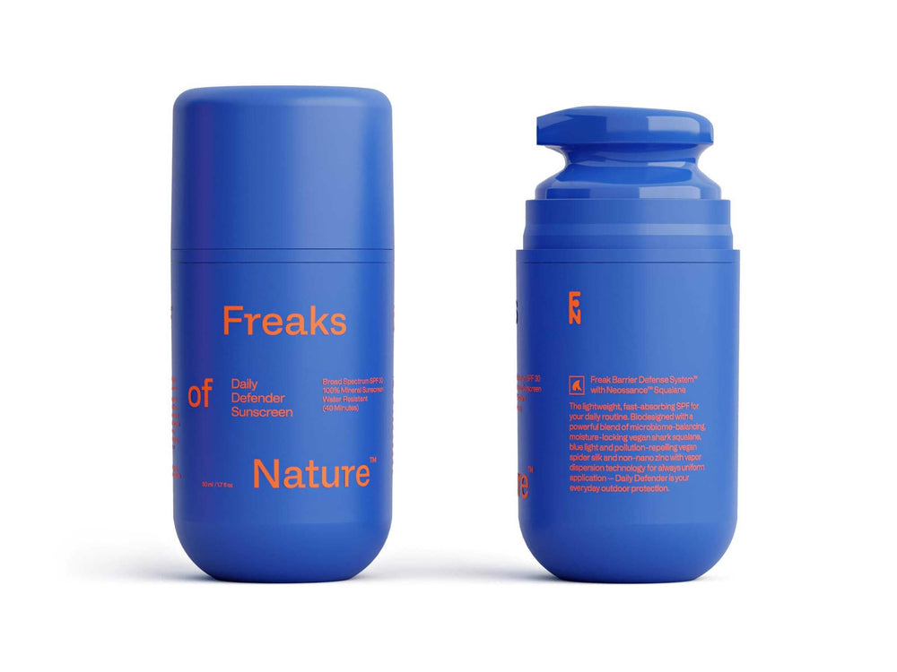 Bouteille Freaks of Nature Daily Defender SPF30 prête pour l'extérieur.