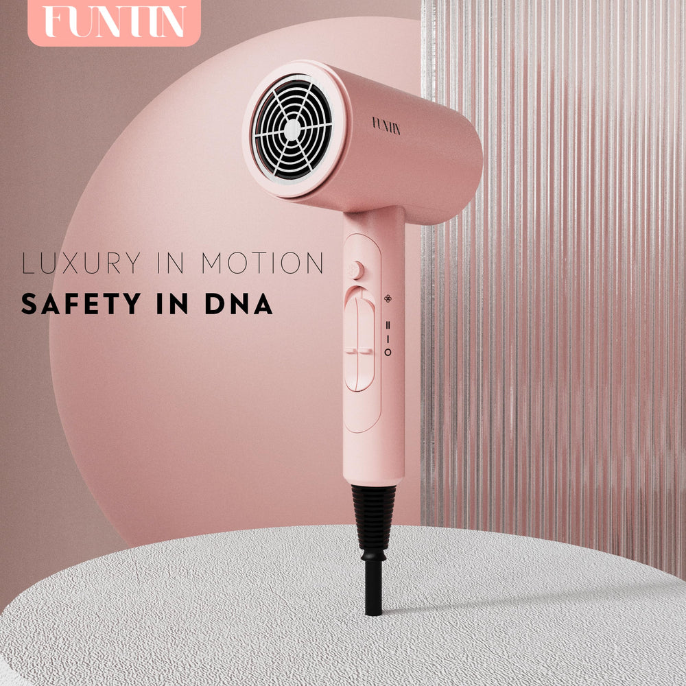 FUNTIN motor inteligente y control térmico para seguridad y rendimiento.