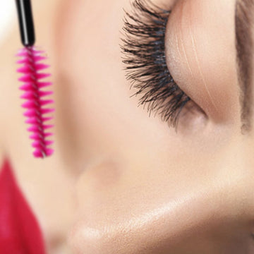 Aplicadores para sombras y prebase de ojos con cepillos suaves G2PLUS.