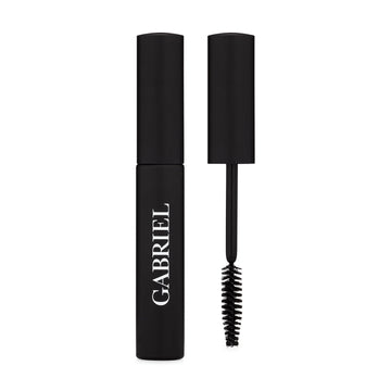 Mascara Gabriel Cosmetics Negro: aplicación suave para volumen natural.