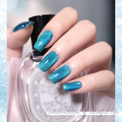 GAOY Esmalte gel azul muestra brillo translúcido con destellos