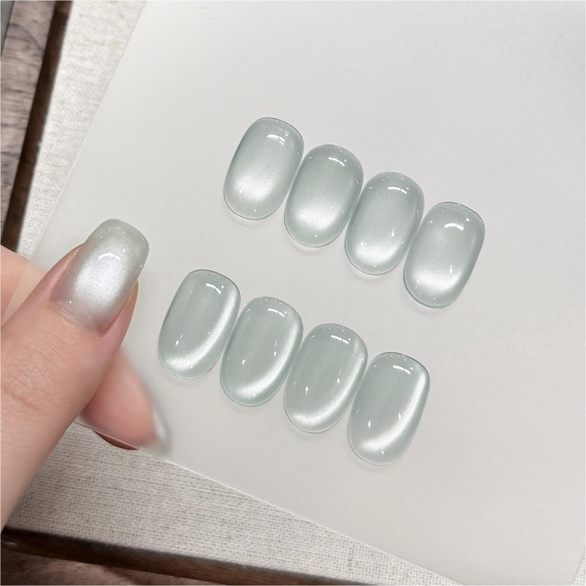 GAOY es esmalte gel con efecto ojo de gato azul para un brillo intenso