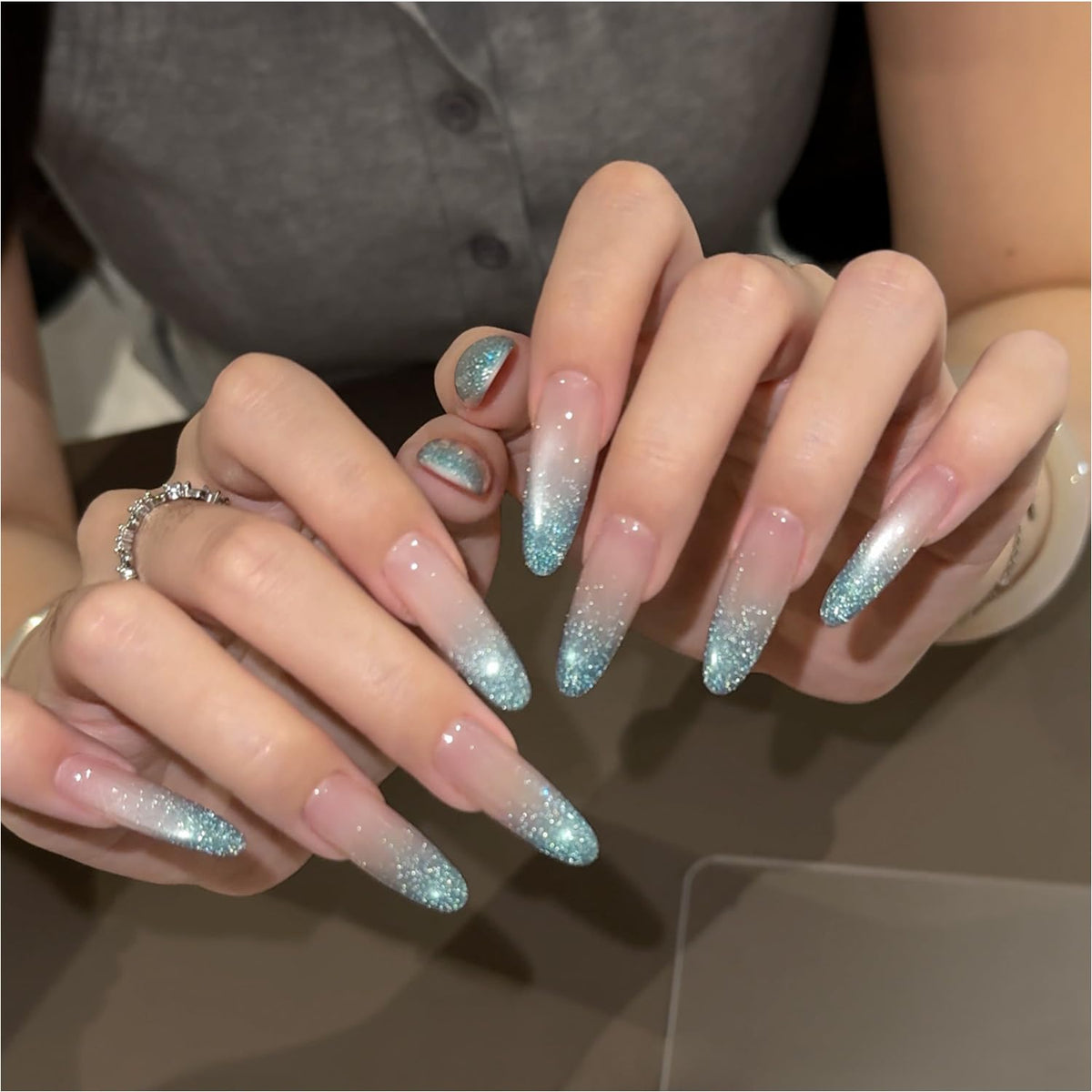 GAOY gel glitter reflectante para uñas, brillo intenso bajo flash.