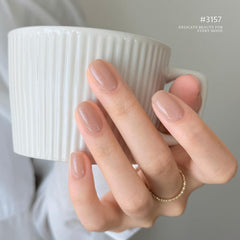 GAOY Nude Jelly Gel muestra tono translúcido para capas graduadas y naturales.
