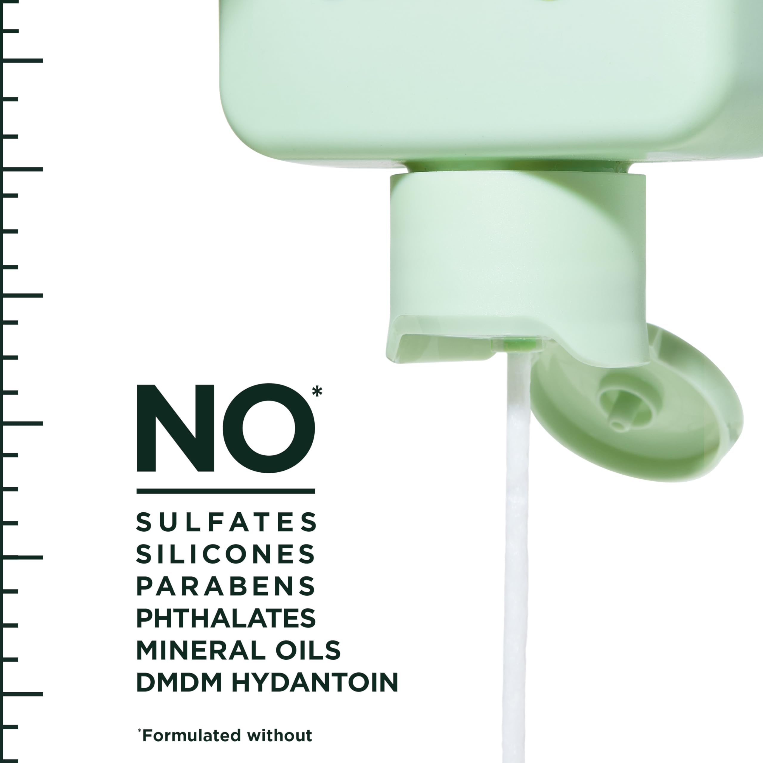 Acondicionador Garnier Fructis, reparación de fibras y volumen.