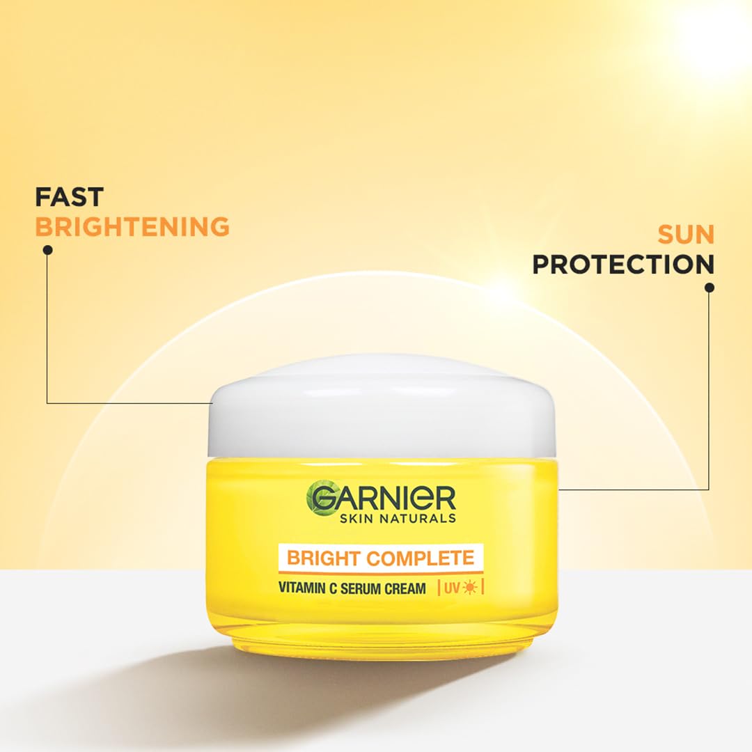 Garnier Luz Completa Suero-Crema, textura suave para la piel.