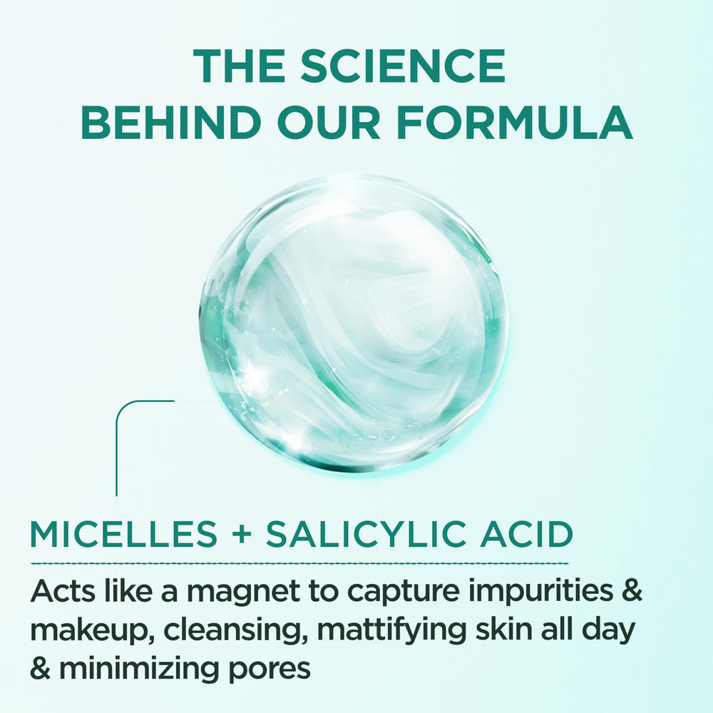 Garnier Micellar Agua Purificante en uso, disco de algodón retira suciedad sin enjuague.