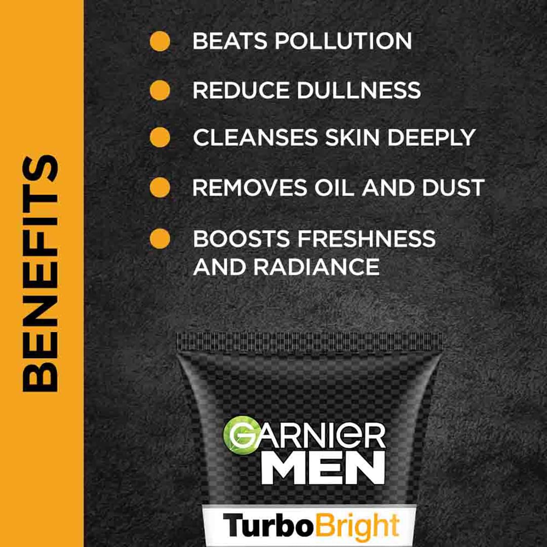 Garnier Power White aplicación en manos durante la limpieza