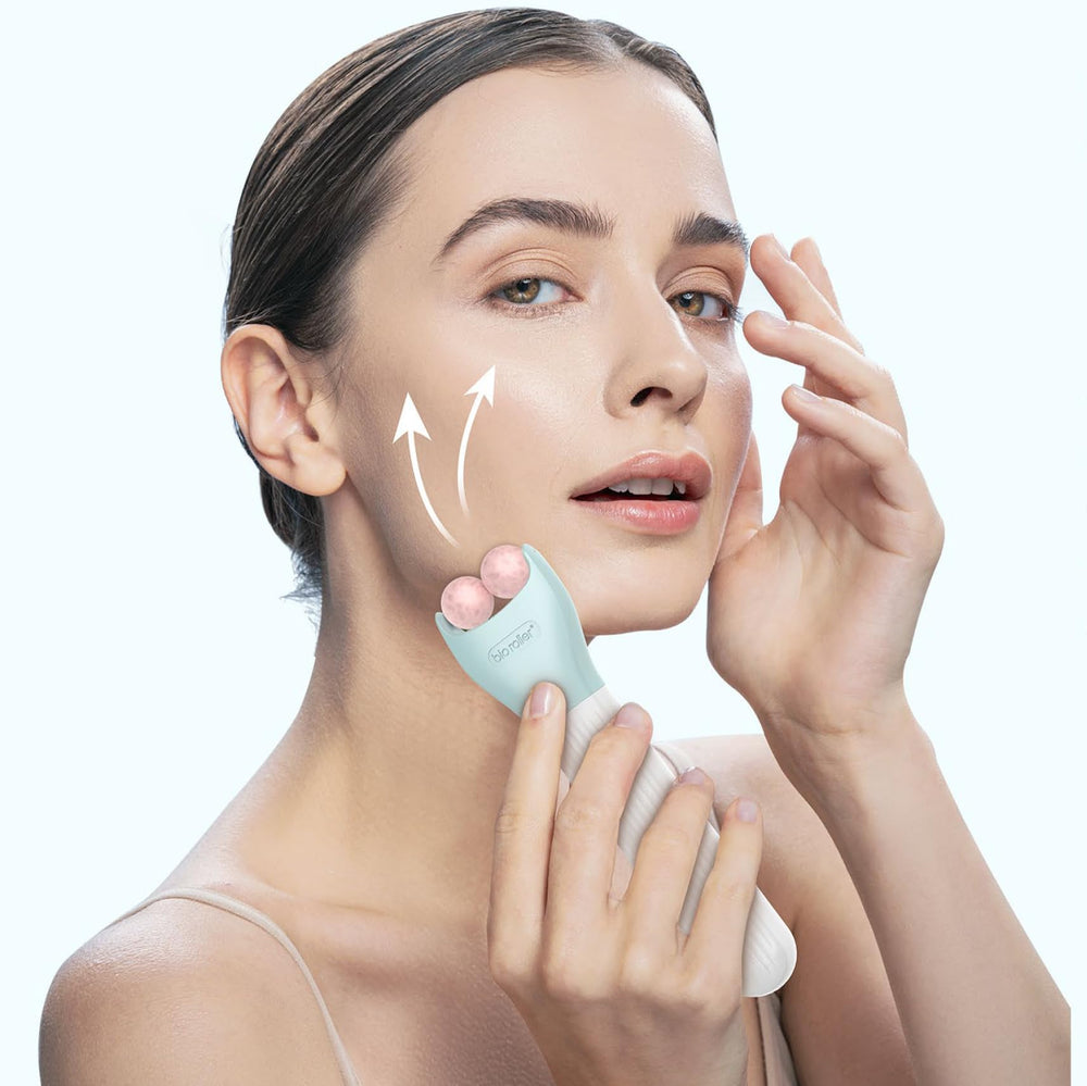 Gdbanlimi Derma Roller 10 en 1, estuche para desinfección y almacenamiento.