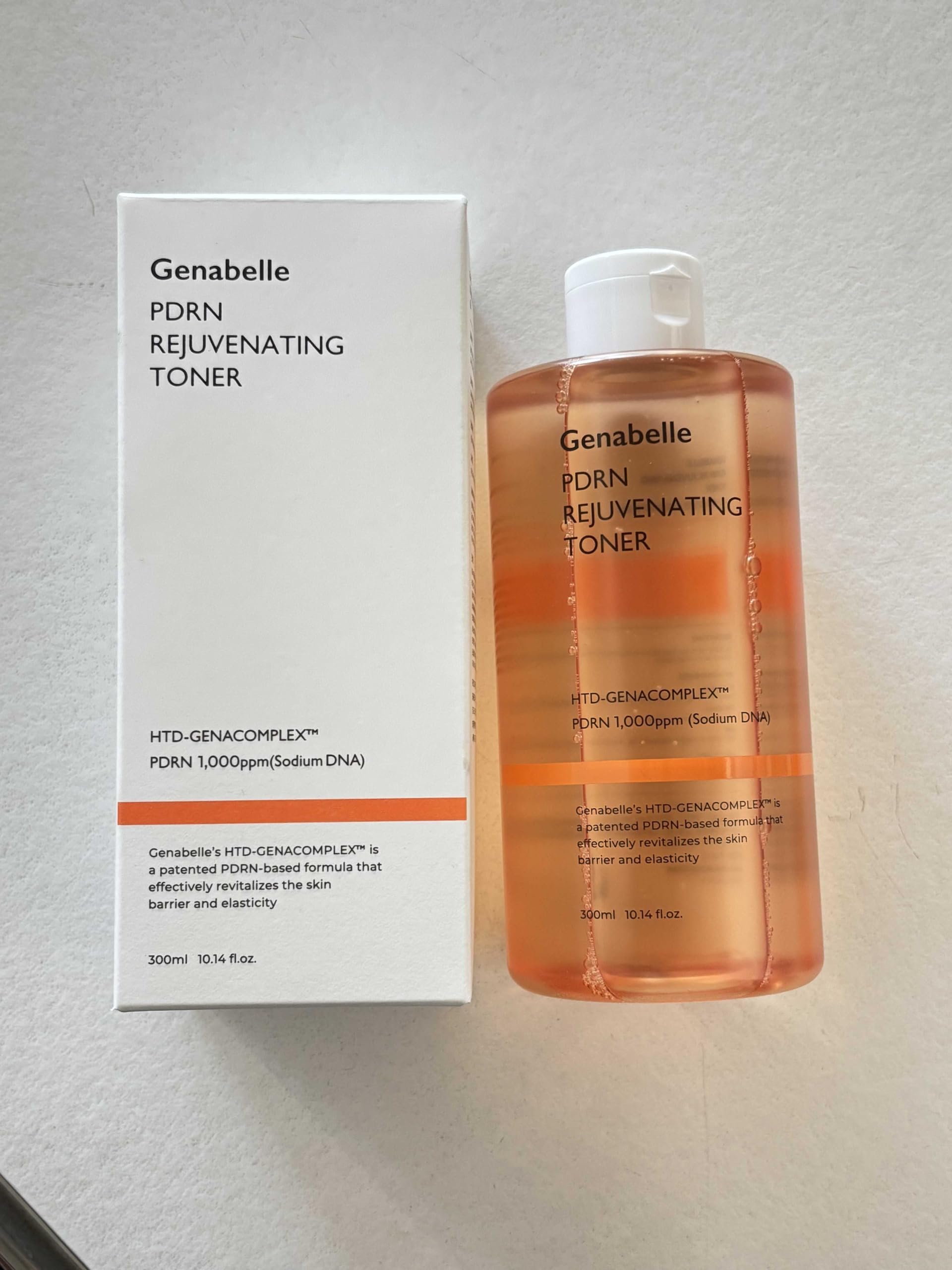 Genabelle PDRN Toner, tono uniforme para un aspecto más homogéneo.