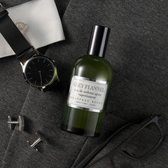 Caja exterior de Geoffrey Beene Grey Flannel, presentación premium para regalo