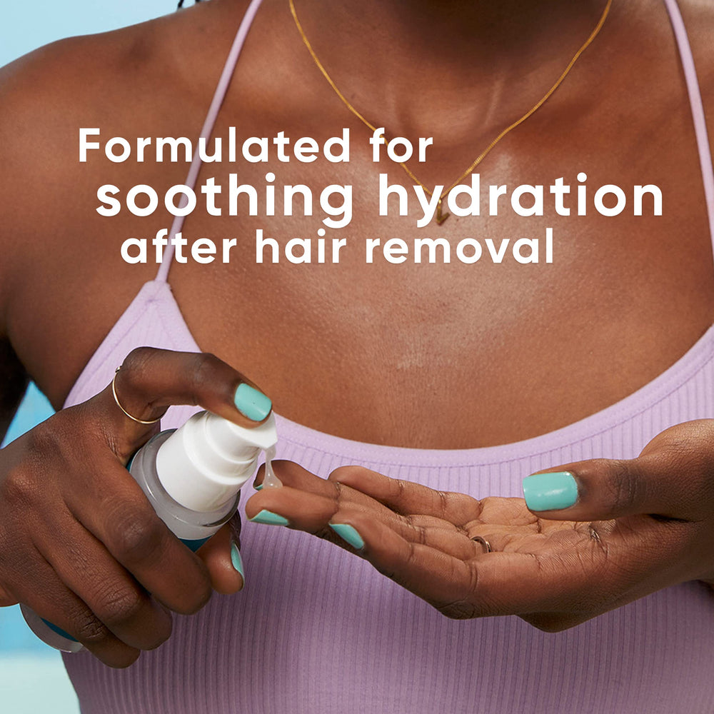 Gillette Venus suero con aplicación suave tras dermaplaning para piel cómoda y fresca.