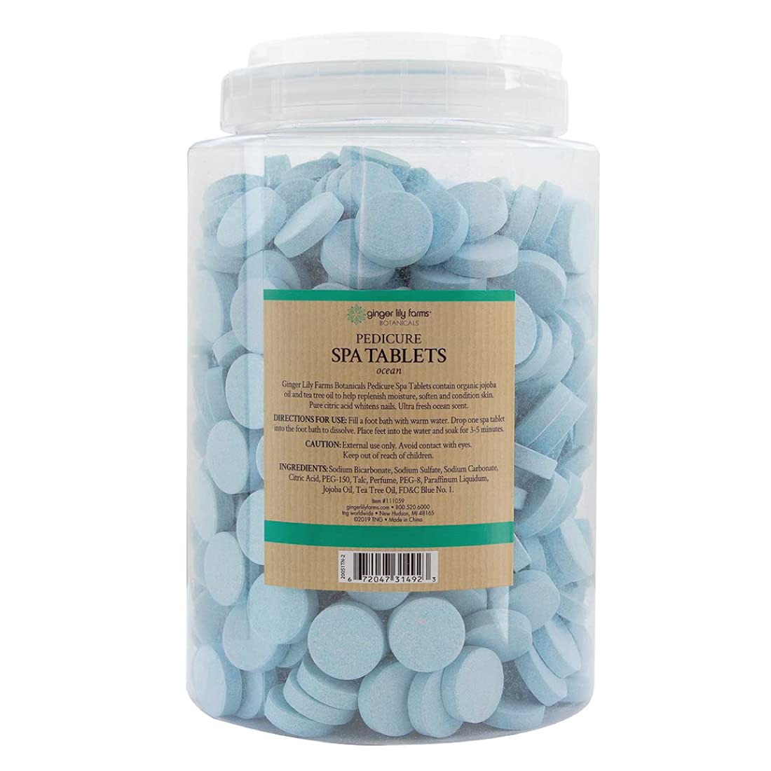 Tableta Ginger Lily Farms Botanicals disolviéndose en agua tibia.