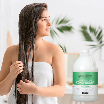 Cabello suave y brillante tras uso de Ginger Lily Farms Club & Fitness.
