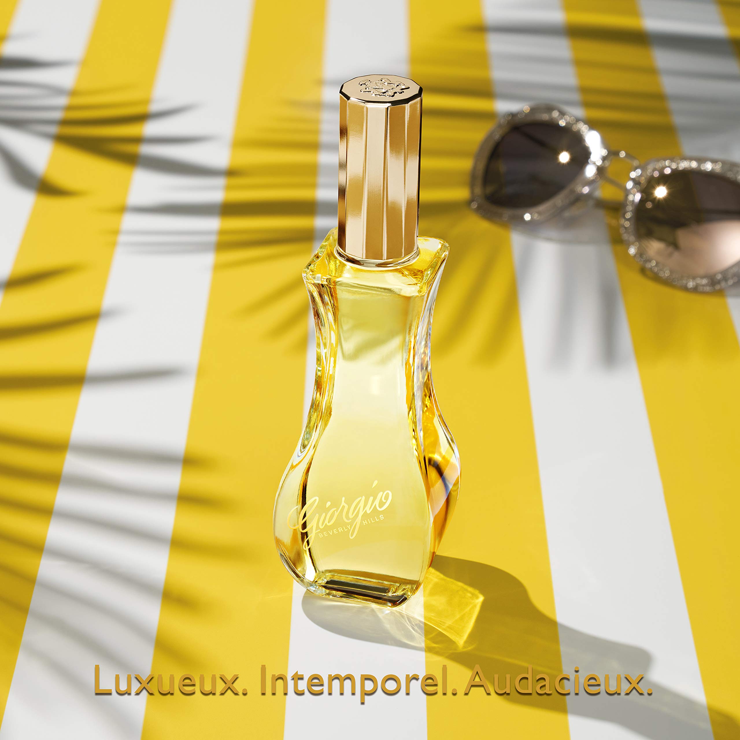 Giorgio Beverly Hills For Women, ambientación suave para uso diurno.
