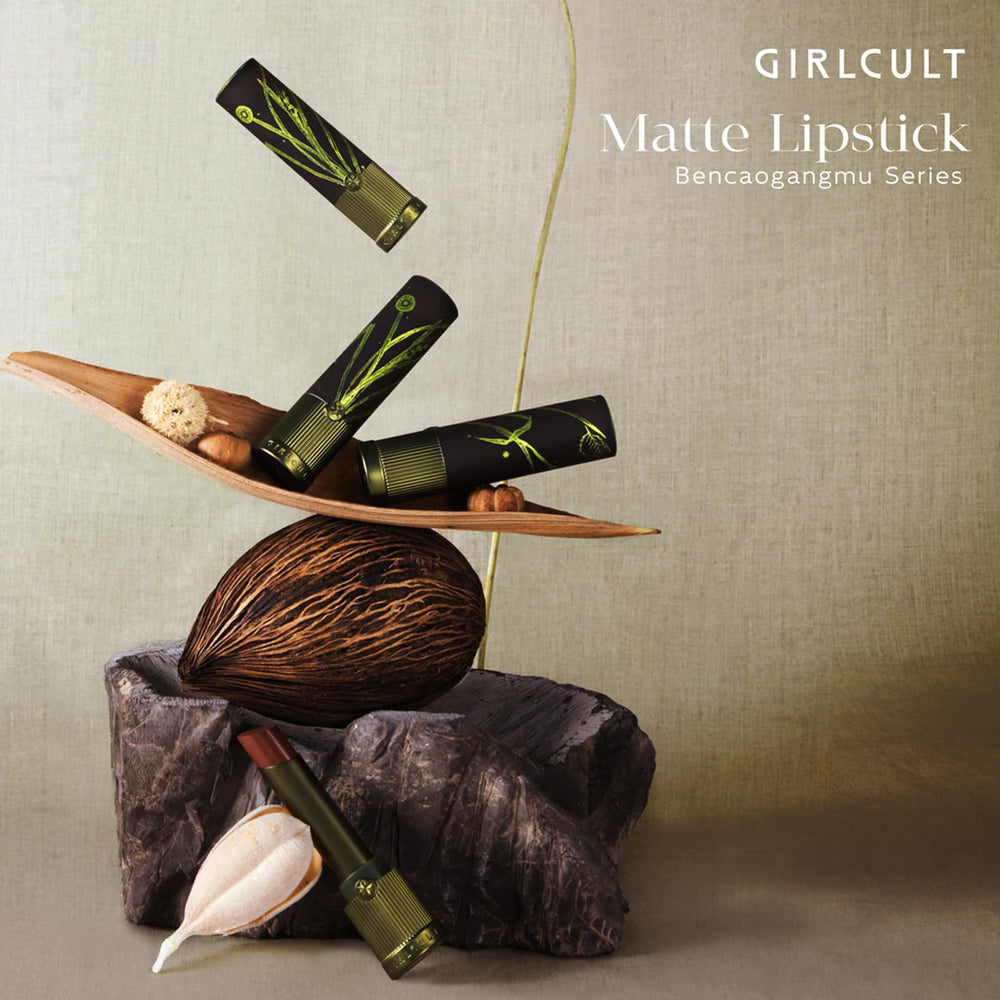 GIRLCULT Matte Lipstick, aplicación suave para uso diario y looks rápidos.