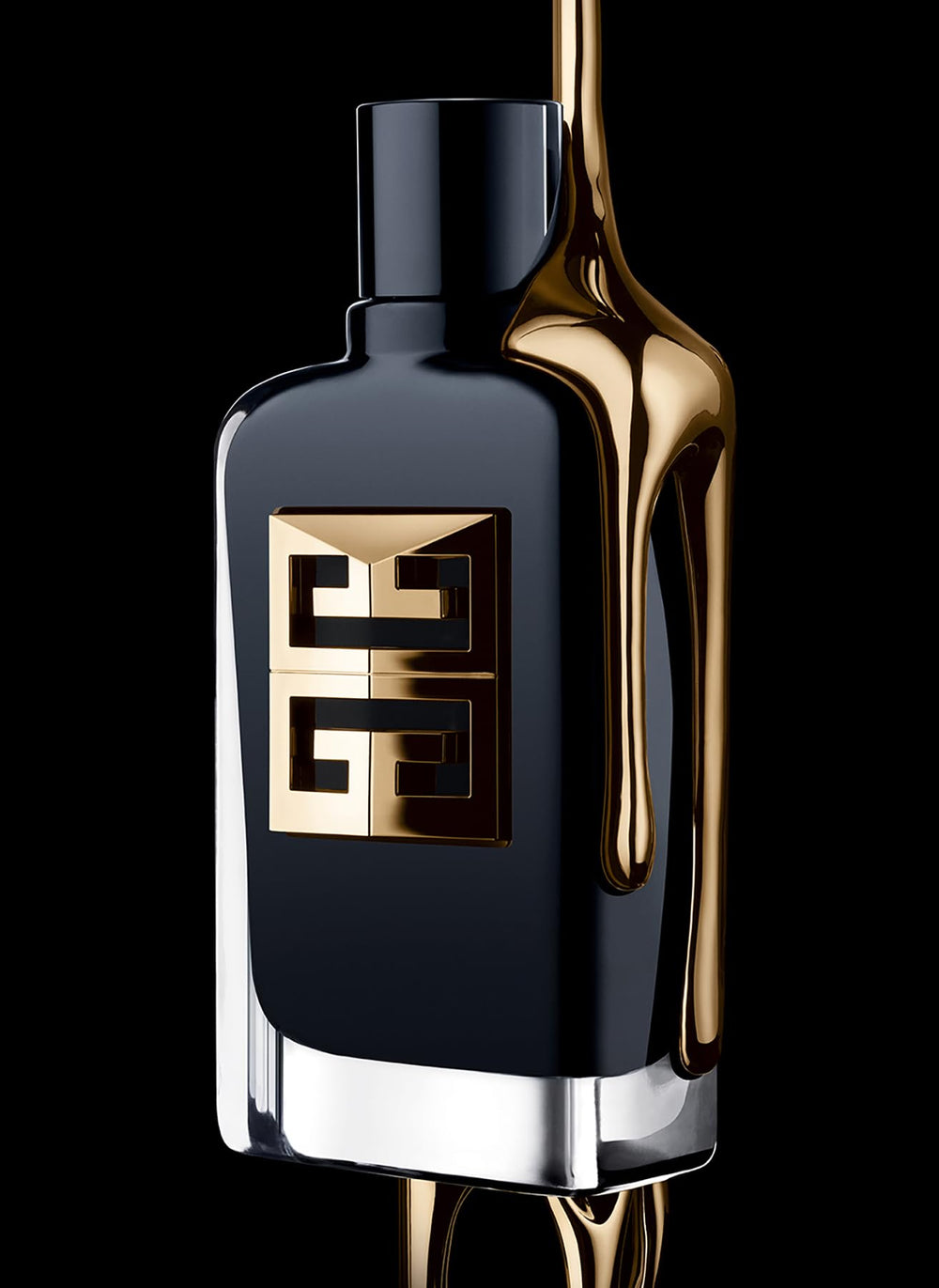 Givenchy Gentleman Society Ambree: tapa del frasco, cierre seguro y estética sofisticada.
