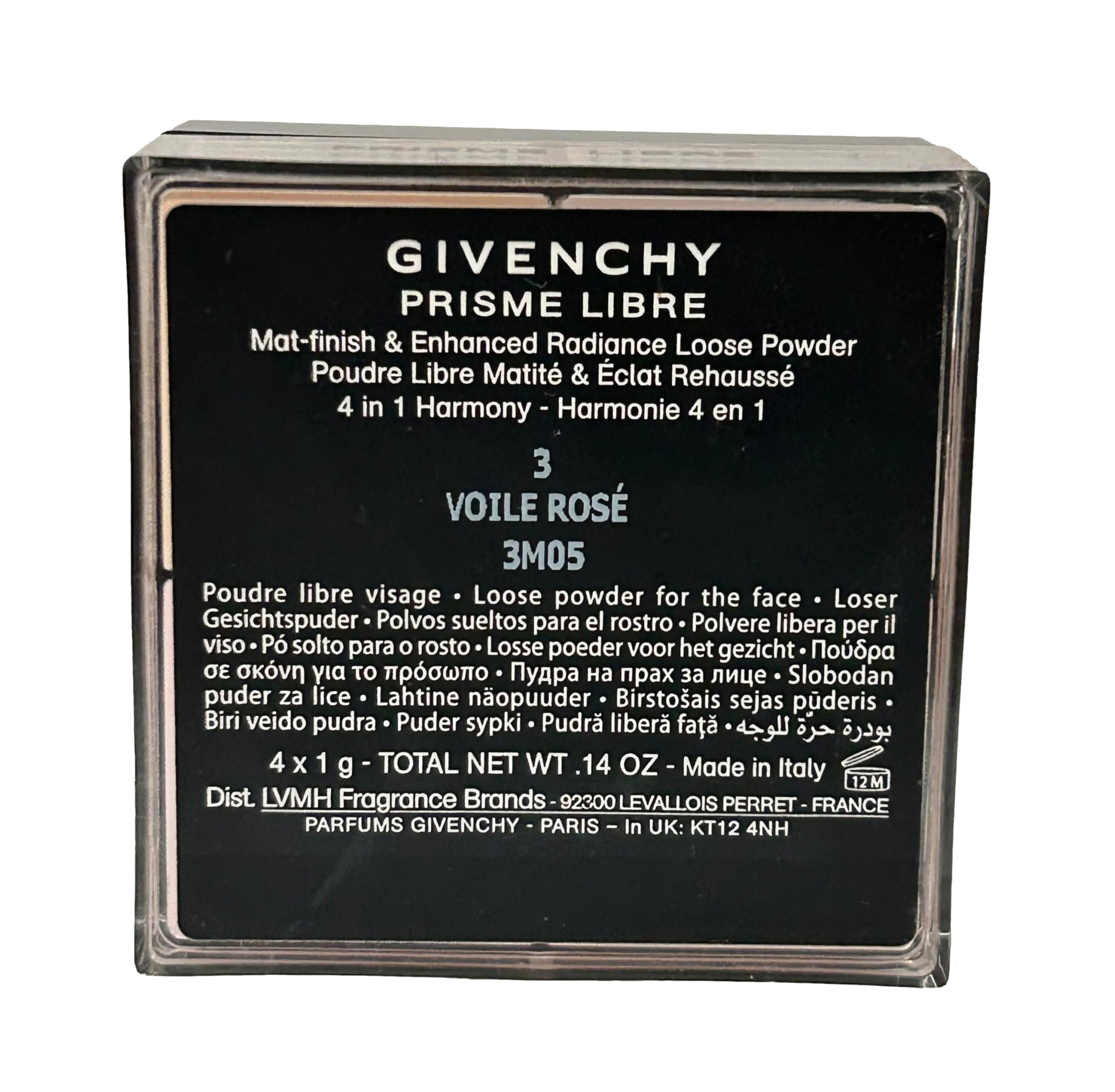 Textura suave del polvo libre Givenchy, acabado mate homogéneo y ligero.
