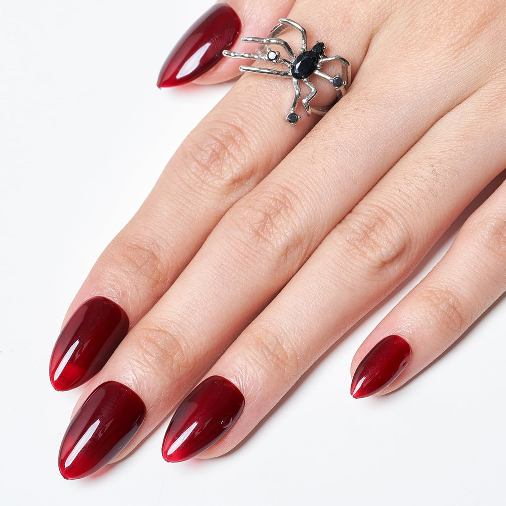 GLAMERMAID adhesivos incluidos para facilitar la fijación de las uñas.