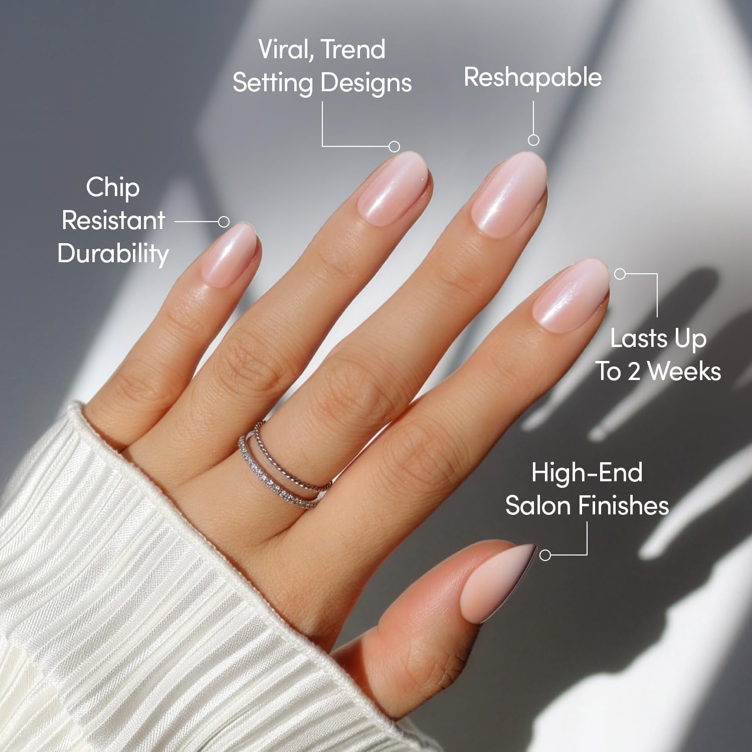 Glamnetic 30-nail kit in 15 sizes for a precise fit.