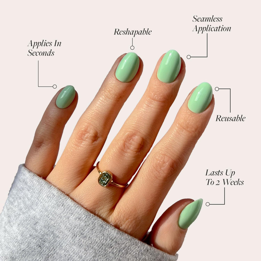Glamnetic uñas con acabado brillante y aspecto de esmalte.