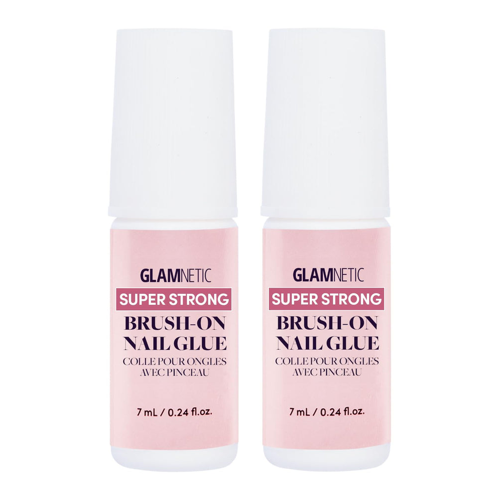 Glamnetic pegamento para uñas con aplicador de pincel para fijación precisa.