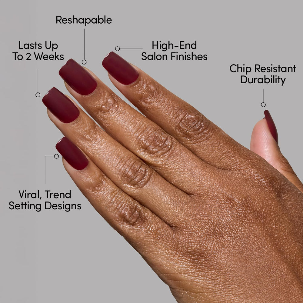 Glamnetic kit con 30 uñas en 15 tallas para ajuste personalizado.