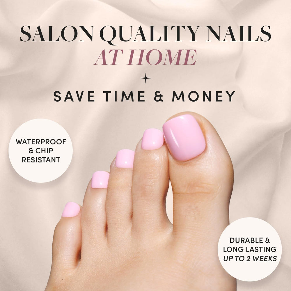 Glamnetic uñas de pie rosa pálido con acabado brillante para pedicure diario.