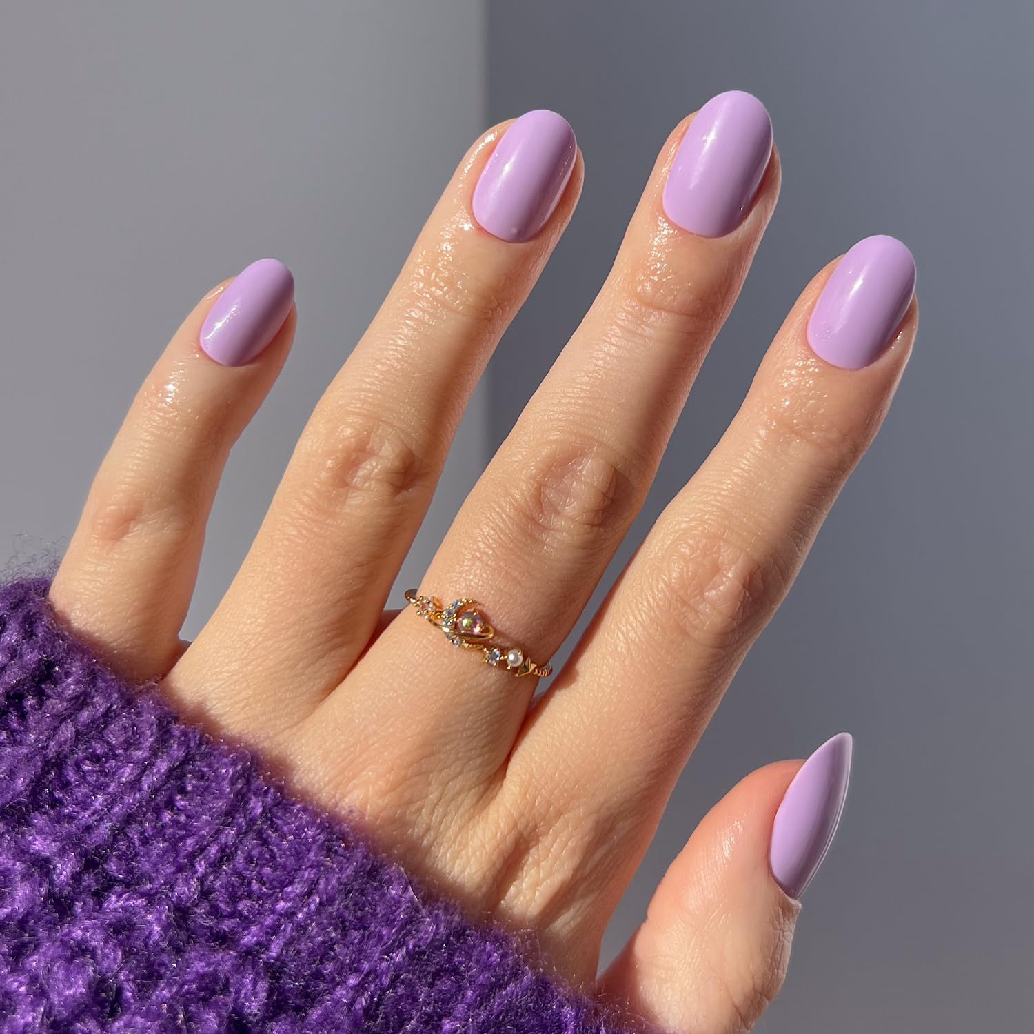 Glamnetic Uñas Lilac en empaque compacto para almacenamiento fácil
