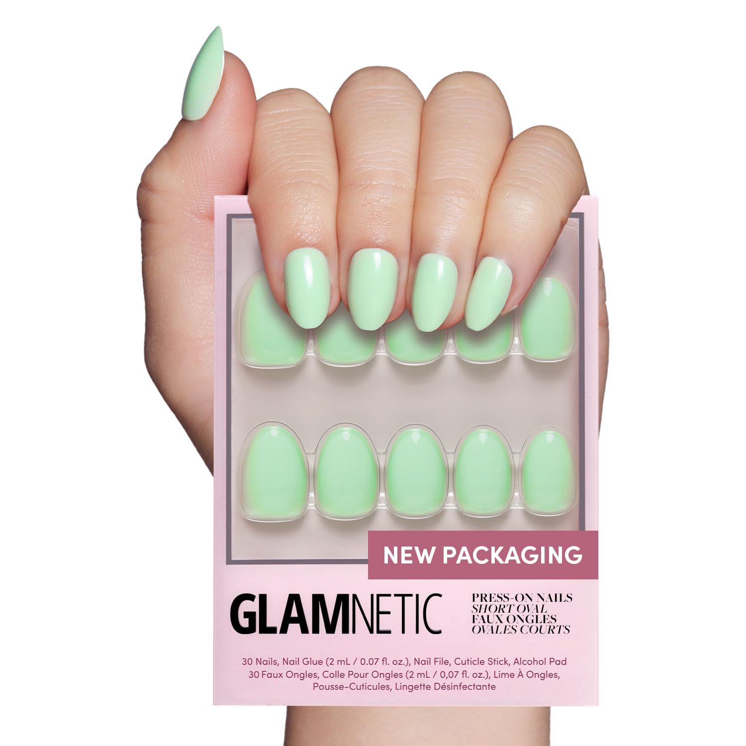Glamnetic uñas postizas verde menta ovaladas para un look fresco.