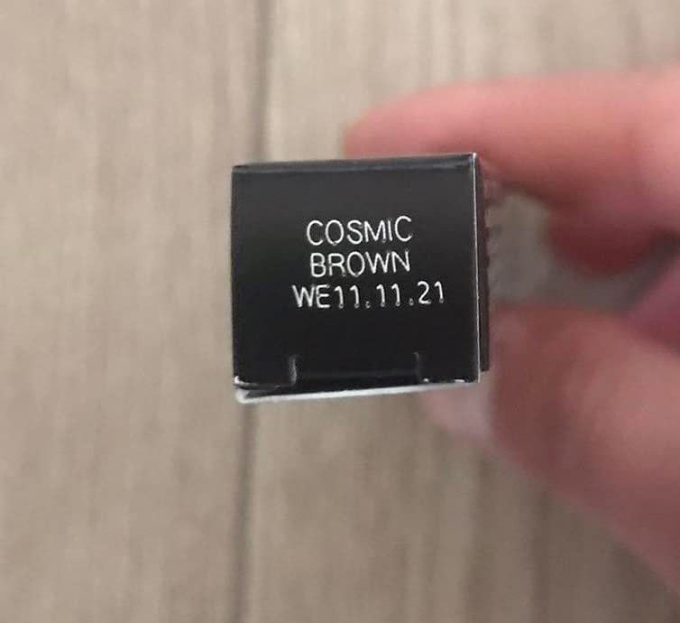 Delineado rápido y versátil para oficina o salida nocturna.