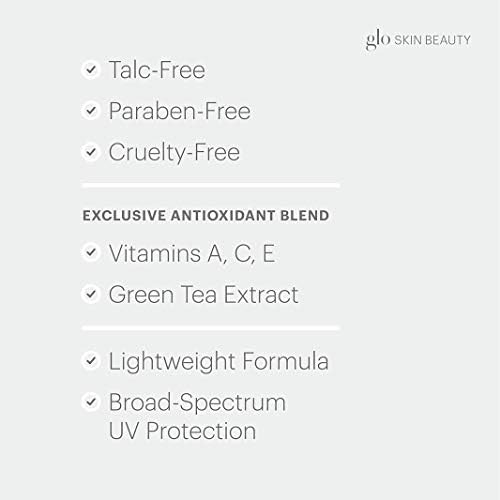Aplicación con brocha plana para cobertura media de Glo Skin Beauty