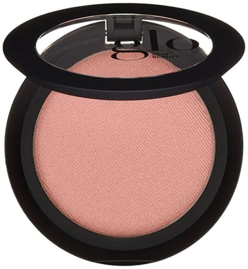 Glo Skin Beauty rubor en Sheer Petal para un look natural con brillo suave