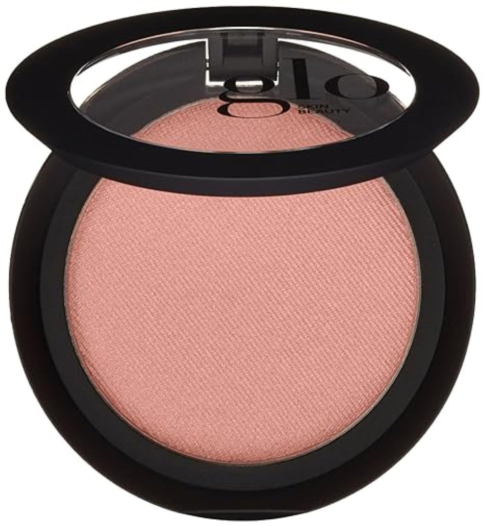 Glo Skin Beauty rubor en Sheer Petal para un look natural con brillo suave