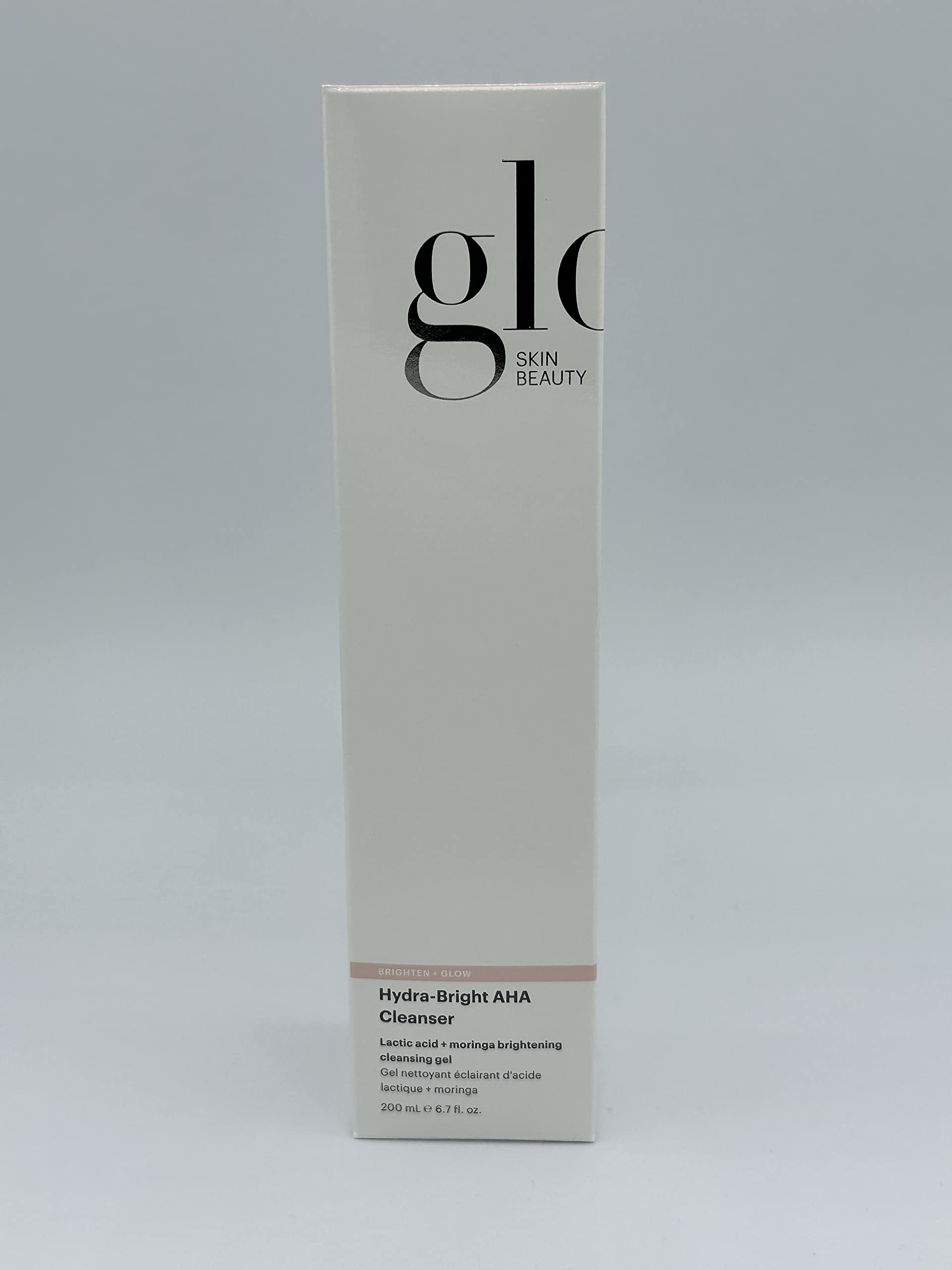 Glo Skin Beauty Hydra-Bright AHA Cleanser: textura ligera para exfoliación suave