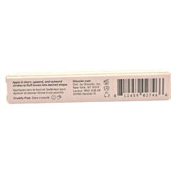 Regard naturel et défini grâce à Glossier Boy Brow transparent.