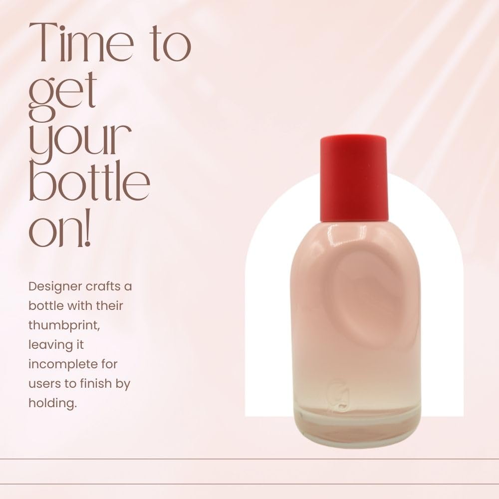 Creamy ambrox base note in Glossier You for a soft musk.