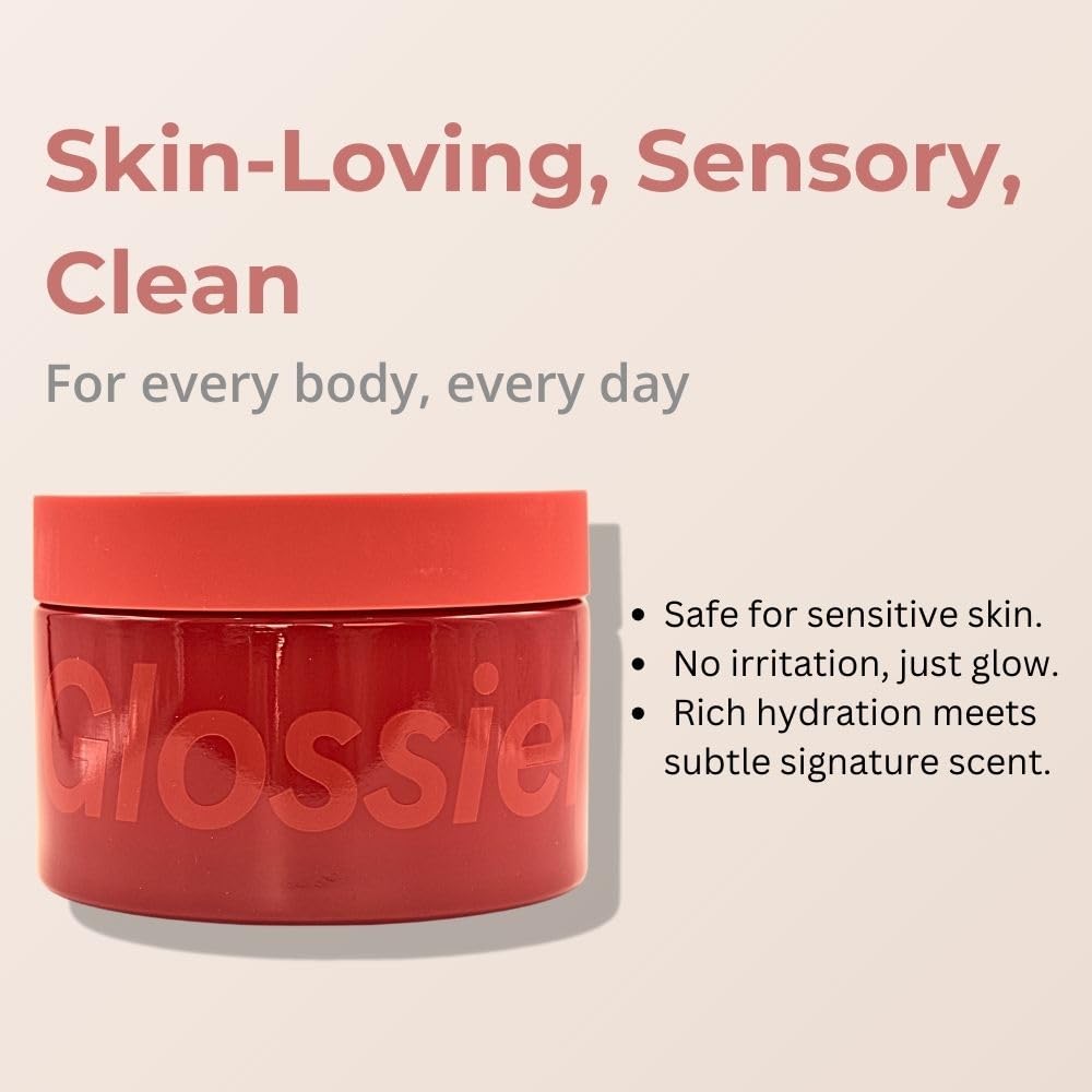 Rutina diaria con Glossier You Creme De You en la piel.